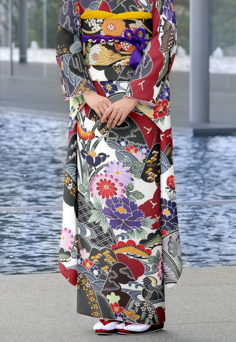 京紅型　山取り草花4